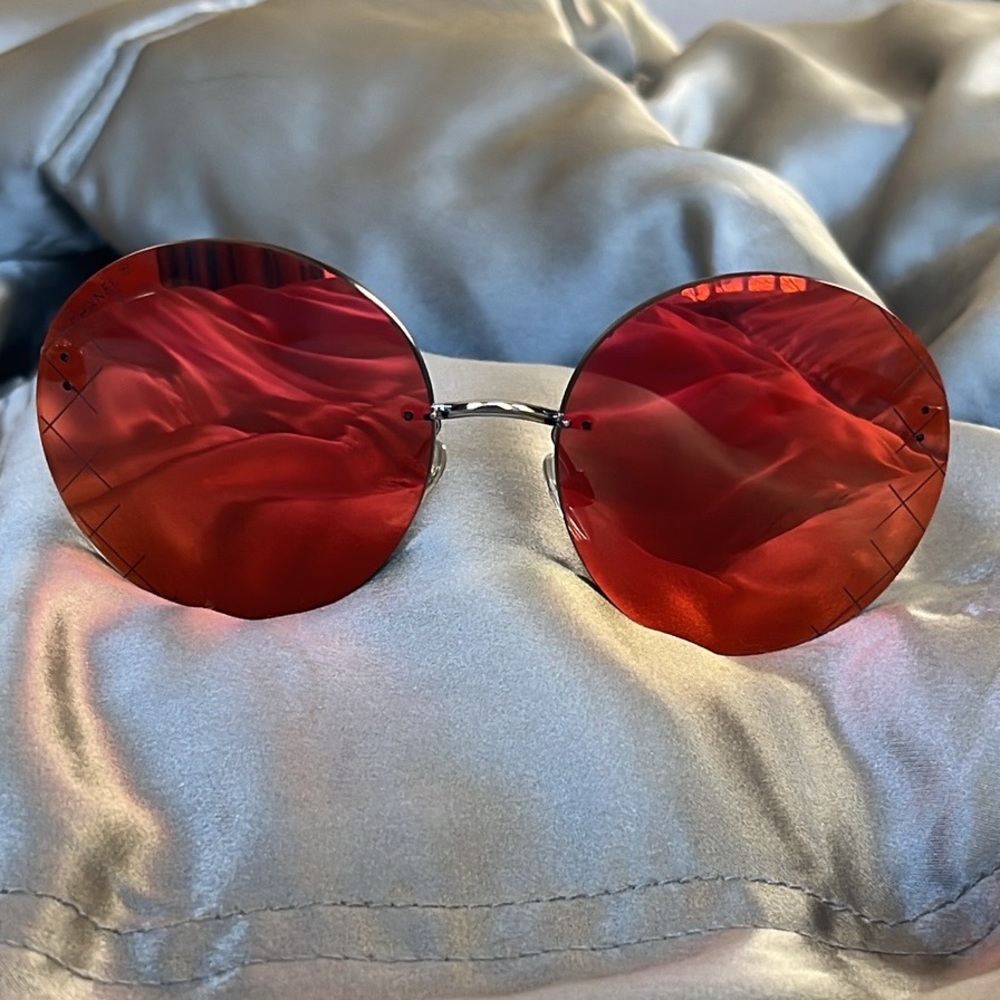Chanel round sunglasses with red flash mirror lenses
